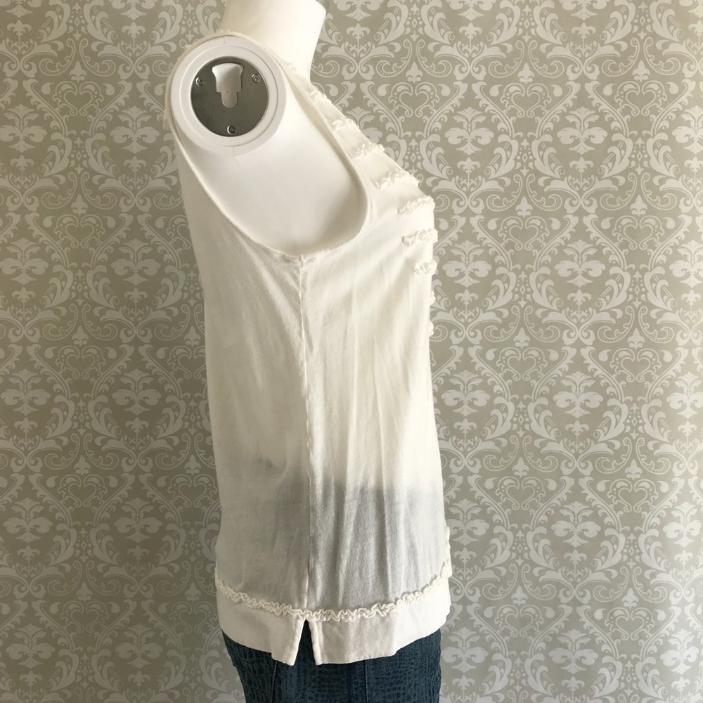 Cute Marc Jacobs ruffle tank top - Picture 2 of 7